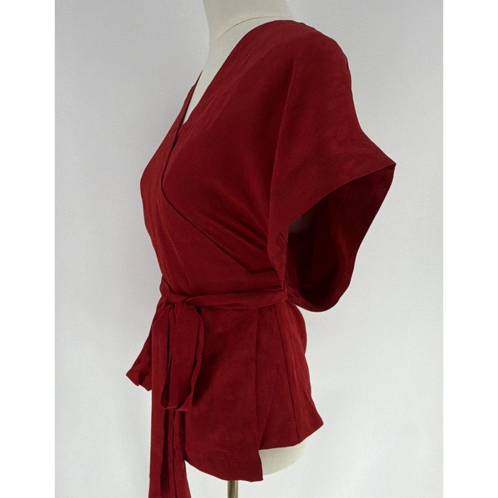 Banana Republic Red Silky Jacquard Lined Wrap V-Neck Holiday Tie Waist Blouse
